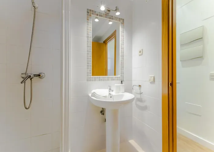 Super Cool Apt para 4pax en Plaza de Chueca